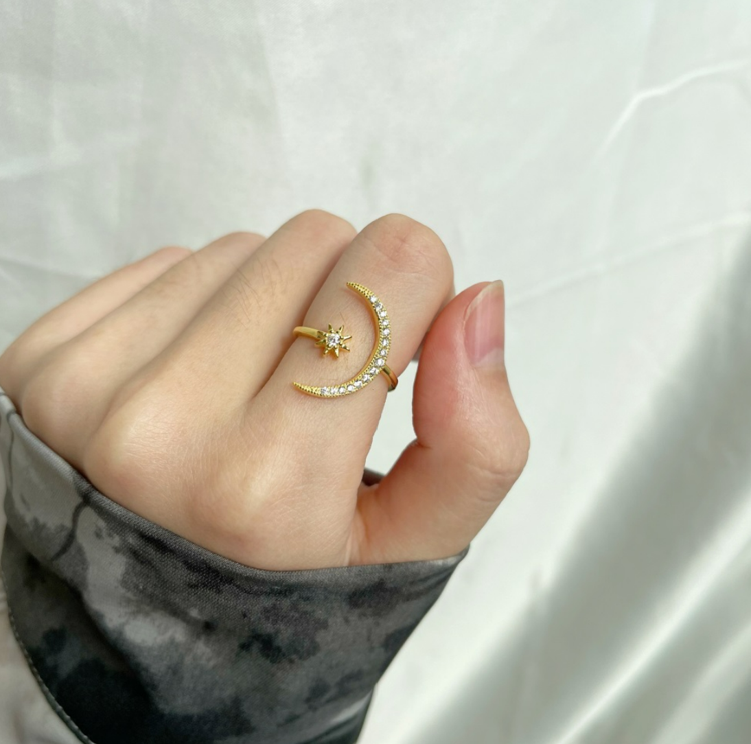 Luna Ring